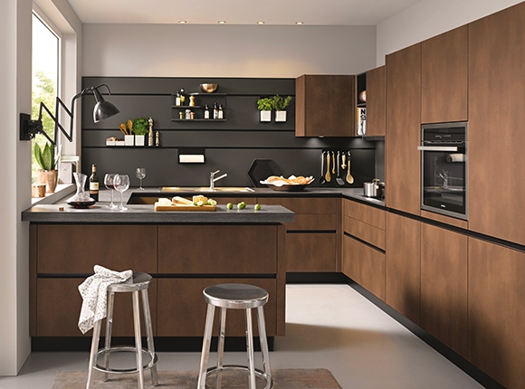 Cuisine foncée Bess